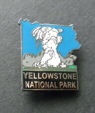 YELLOWSTONE NATIONAL PARK OLD FAITHFUL LAPEL PIN BADGE 3/4 X 1 INCH picture