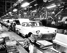 1957 CADILLAC ASSEMBLY LINE Photo  (188-E) picture