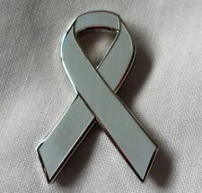*NEW* Parkinson's Disease Awareness ribbon enamel badge / brooch. Charity. picture