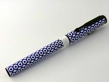 Parker Beta Special Edition Fountain pen Honeycomb Blue Body new with converter picture
