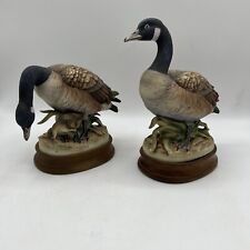 Canada Goose Figurines Andrea By Sadek Male & Female With Baby And Wood Base picture