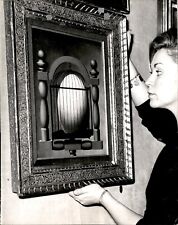 LD244 1966 Original UPI Photo FOOD FOR THOUGHT SURREALIST MARGRITTE EGG IN CAGE picture