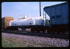 Railroad Slide - DUPX #8694 Dupont Tank Car 1989 Ti-Pure Titanium Dioxide Train picture