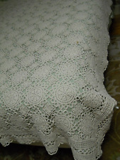 BEAUTIFUL VINTAGE HAND CROCHETED LACE BEDSPREAD 94