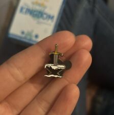 WDW Disney Parks Tiny Kingdom 1st Edition Series 1 Sword in theStone Pin LR RARE picture