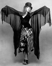  STEVIE NICKS Sexy Celebrity  Rare Exclusive 8.5x11 Photo 1013.... picture