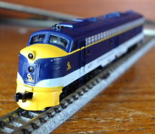 Life Like 7205 N gauge EMD E8 diesel loco in Chesapeake & Ohio livery picture