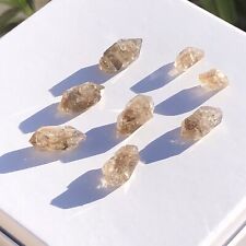 5g / 25ct Quartz Crystal With Petroleum & Methane Inclusions picture