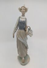 Vintage Lladro Genteel Dutch Girl with Flower Basket Porcelain Figurine #4860 picture
