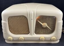 Vintage 1947 Sonora WEU-262 AM/FM Bakelite Radio Receiver - Made in USA picture