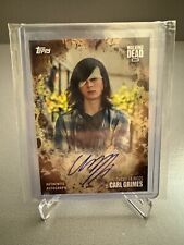 Topps The Walking Dead Season 7 Chandler Riggs (Carl) Autograph Card 29/50 picture