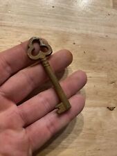 Lucky 🍀 Clover Victorian Cast Iron Key Skeleton Castle Rust Patina Collector picture