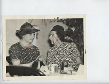 1938 ORIGINAL HELEN KELLER DEAF BLIND PHOTO VINTAGE POLLY THOMPSON AND TEA picture
