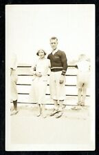 Vintage Photo FASHION CONCIOUS LOVING COUPLE 1932 EARLY AMERICANA  picture