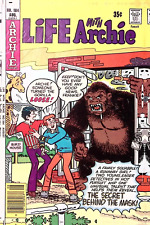 1977 LIFE WITH ARCHIE #184 AUG THE SECRET BEHIND THE MASK  Z2392 picture