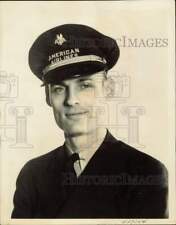 1938 Press Photo American Airlines pilot John V. Bordene - nei09806 picture