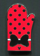 Disney Pins Minnie Mouse Kitchen Oven Mitt Hidden Mickey Completer Pin picture