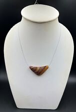 Vintage Natural Lines Banded Agate Horn Curved Shape Bead Necklace Pendant picture