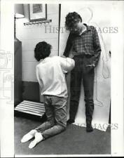 1985 Press Photo Eating disorder clinic(U of Cena) for Anorexia Nervosa patient picture