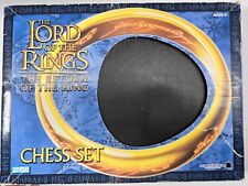 LORD OF THE RINGS THE RETURN OF THE KING  CHESS SET COMPLETE 2003 Mint Condition picture