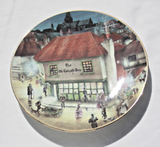 David Winter Plate Collection - Old Curiosity Shop 4th In Series picture