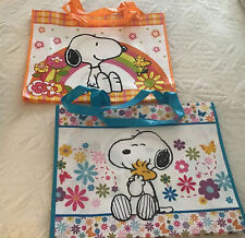 Snoopy (Peanuts)Tote/Shopping Bags- Set of 2- New picture