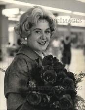 1959 Press Photo Opera Singer Vivian Della Chiesa Arrives With Italian Princess picture