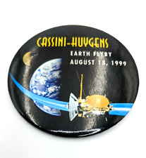 Vintage NASA JPL Cassini-Huygens Earth Flyby 1999 Pinback Button Space Explore picture