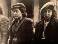 HOLOCAUST PHOTO 1943 WARSAW GHETTO JEWISH FEMALE PATISANS WAR IMAGE PHOTOGRAPH picture