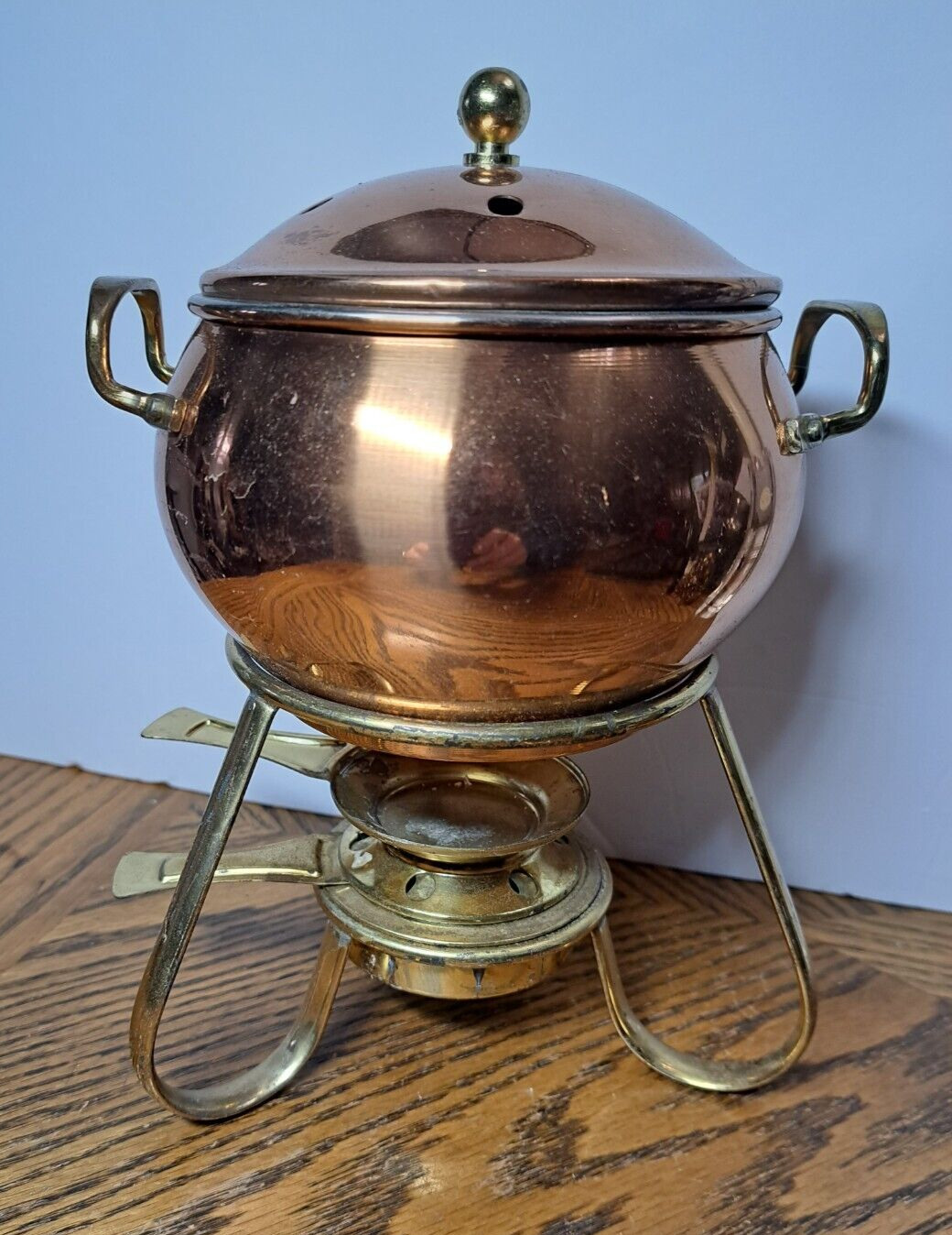 VINTAGE COPPER WARMING POT WITH STAND