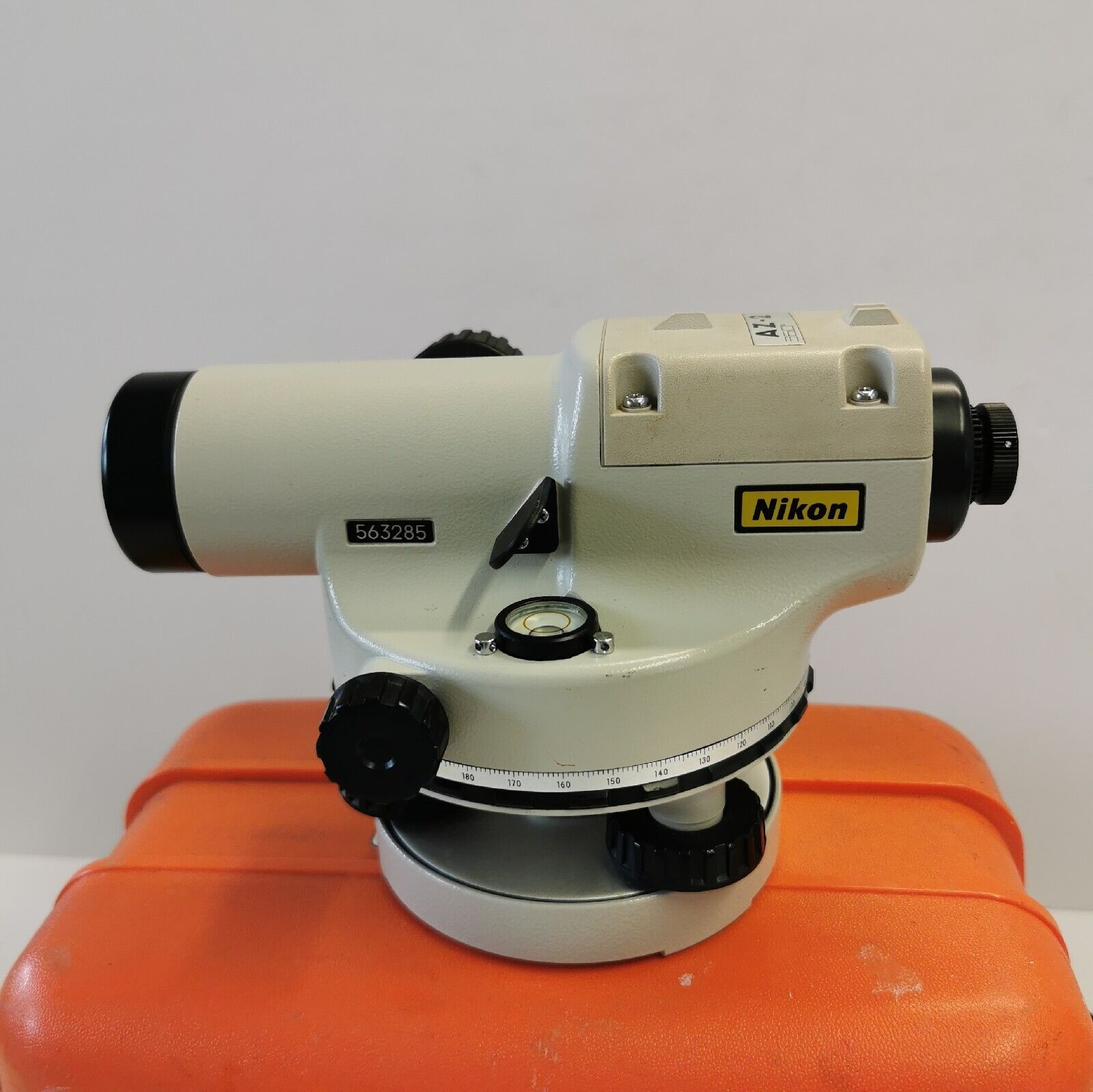 Nikon AZ-2 Surveyors 360° Optical Automatic Level With Case