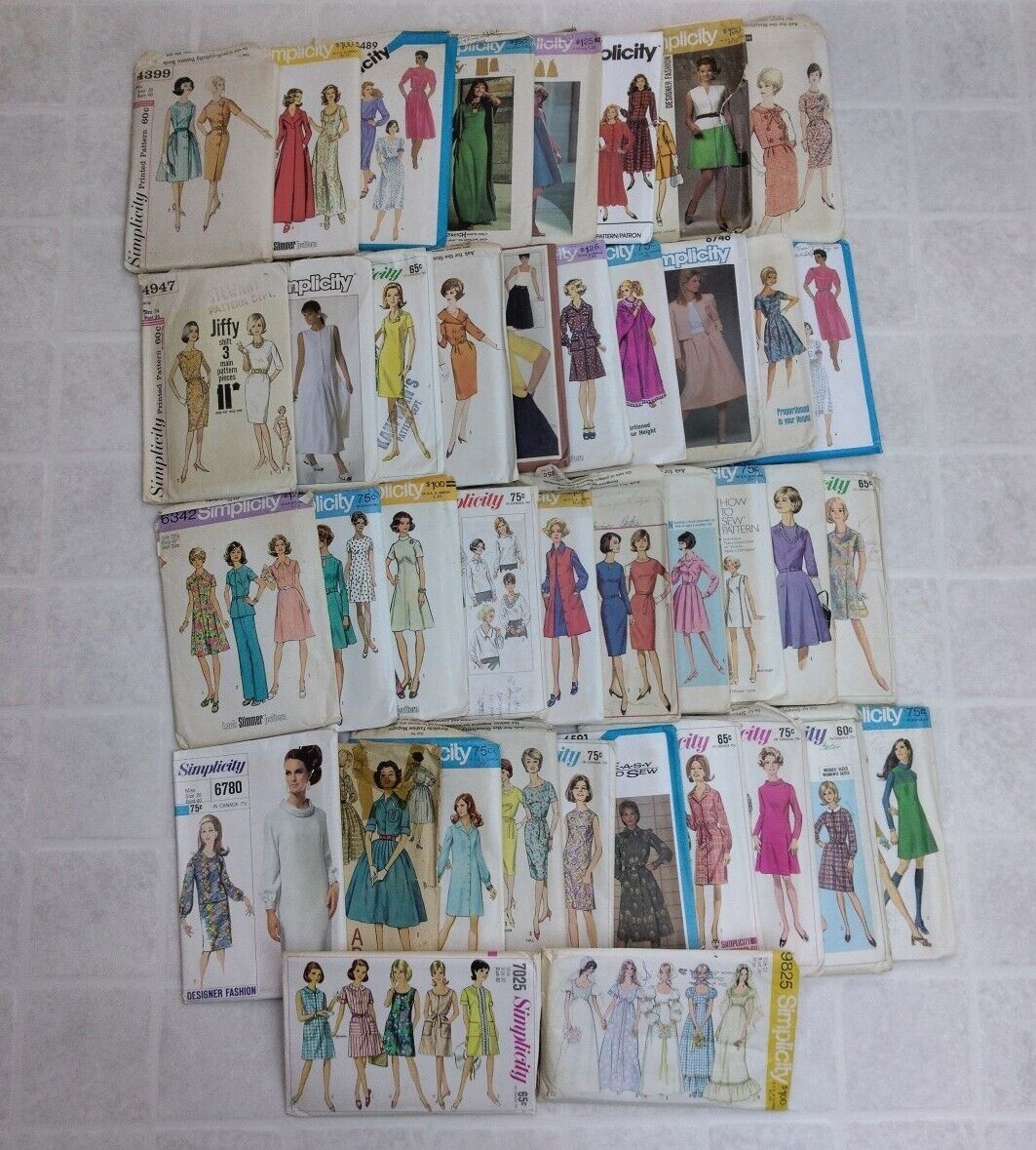 Lot of 40 Vintage Sewing Patterns 50s-80\'s Simplicity Dresses & Skirts Cut 