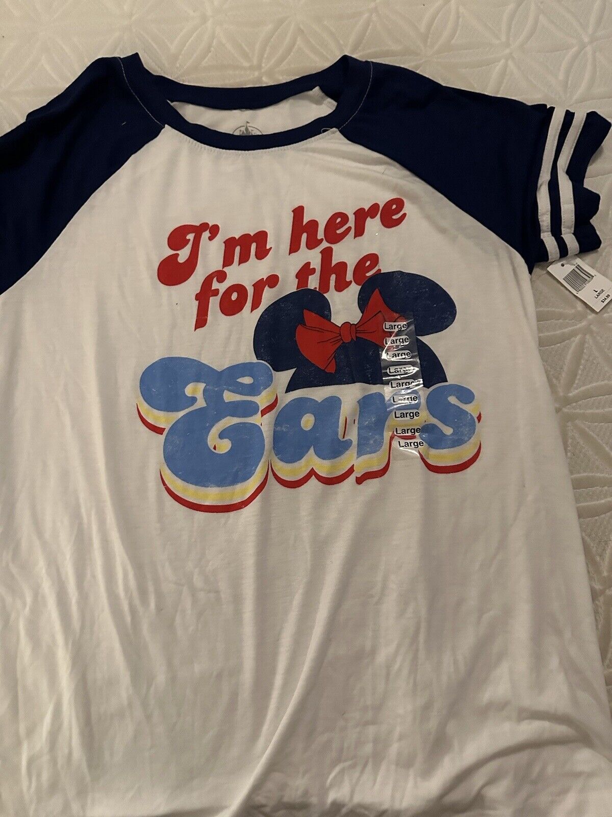 Disney Parks I’m Here For The Ears Women’s Graphic T-Shirt Size L White NWT