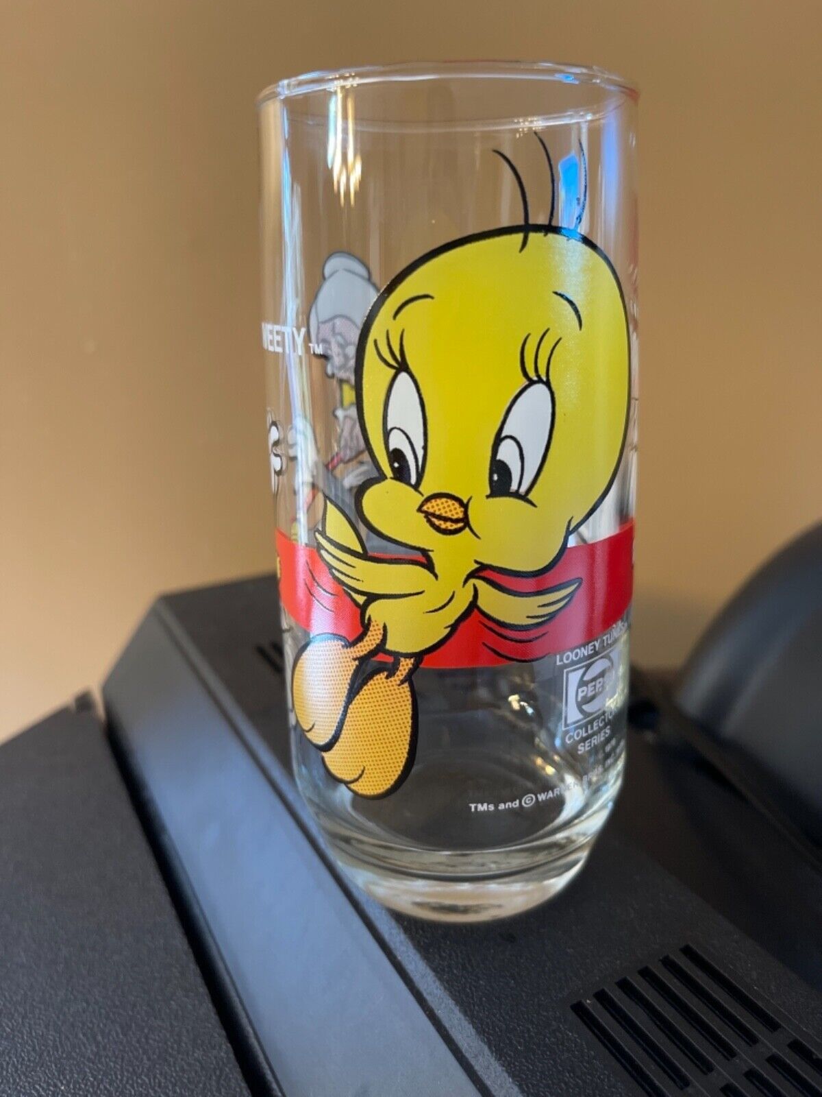 Vintage Looney Tunes PEPSI Sylvester Tweety Bird Granny Drinking Glass 1979