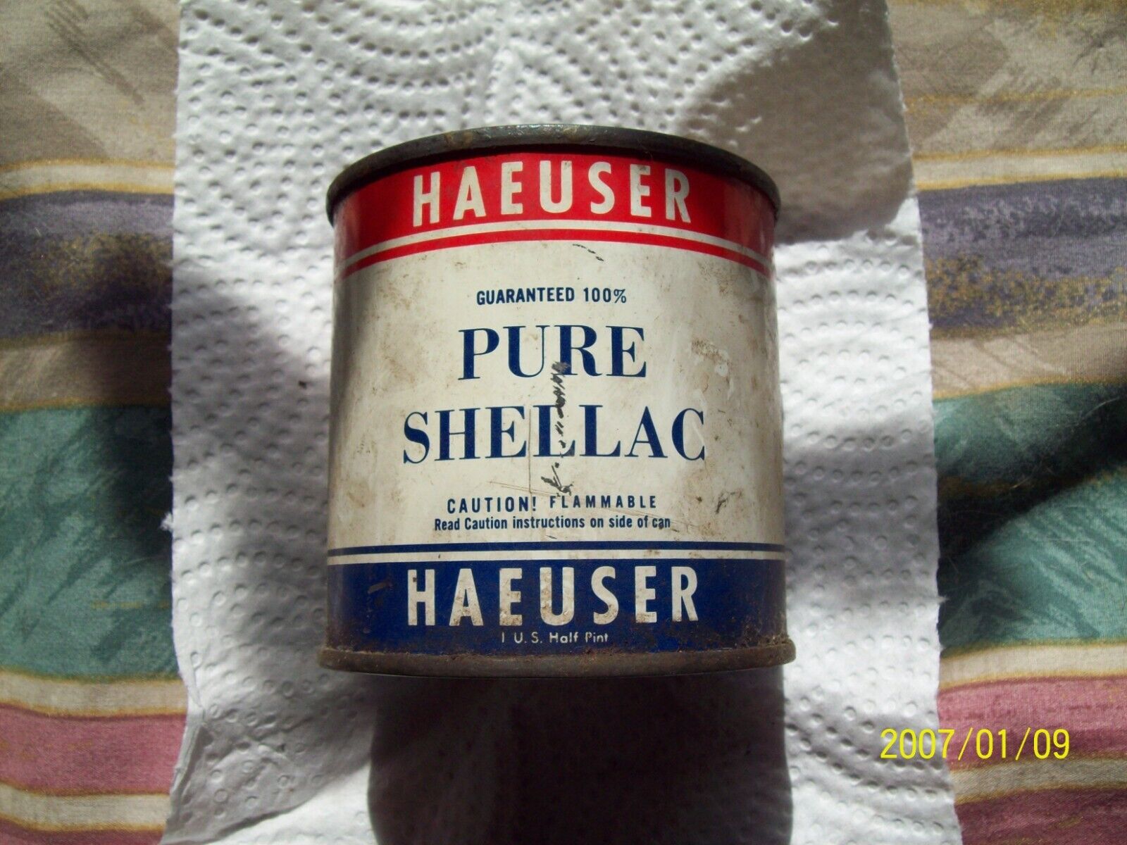 RARE Vintage Haeuser Pure Shellac Half Pint Tin Can Advertising- FAST SHIPPING