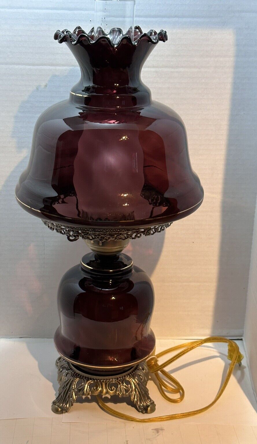 Vintage Hurricane Table Lamp Amethyst Purple Glass Swirl Metal 3-Way GWTW Style