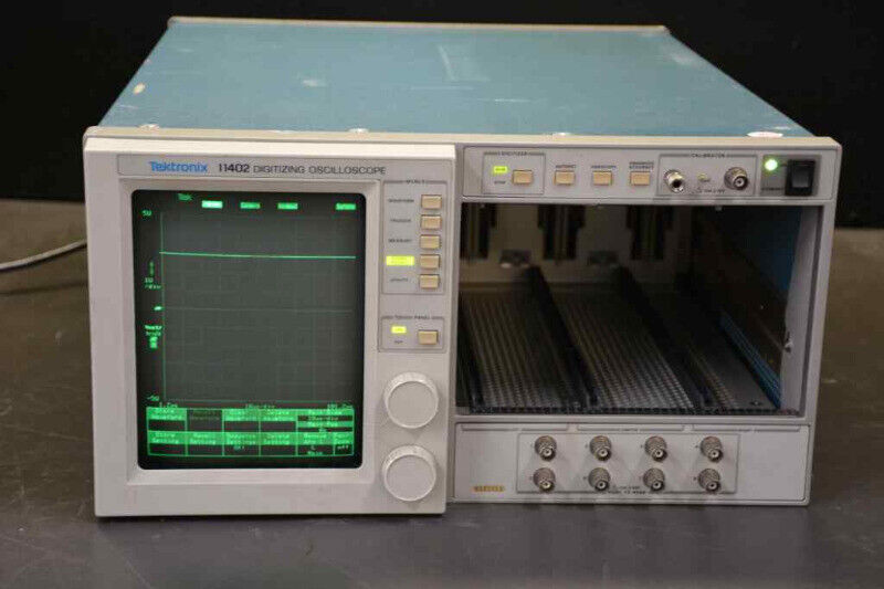 Tektronix 11402 3 Slot Digitizing Oscilloscope Mainframe (no plug-ins)