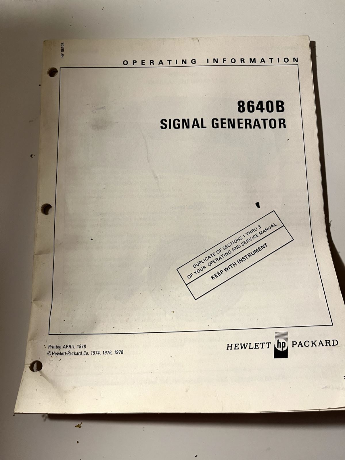Hewlett Packard 8640B Signal Generator Operating Information