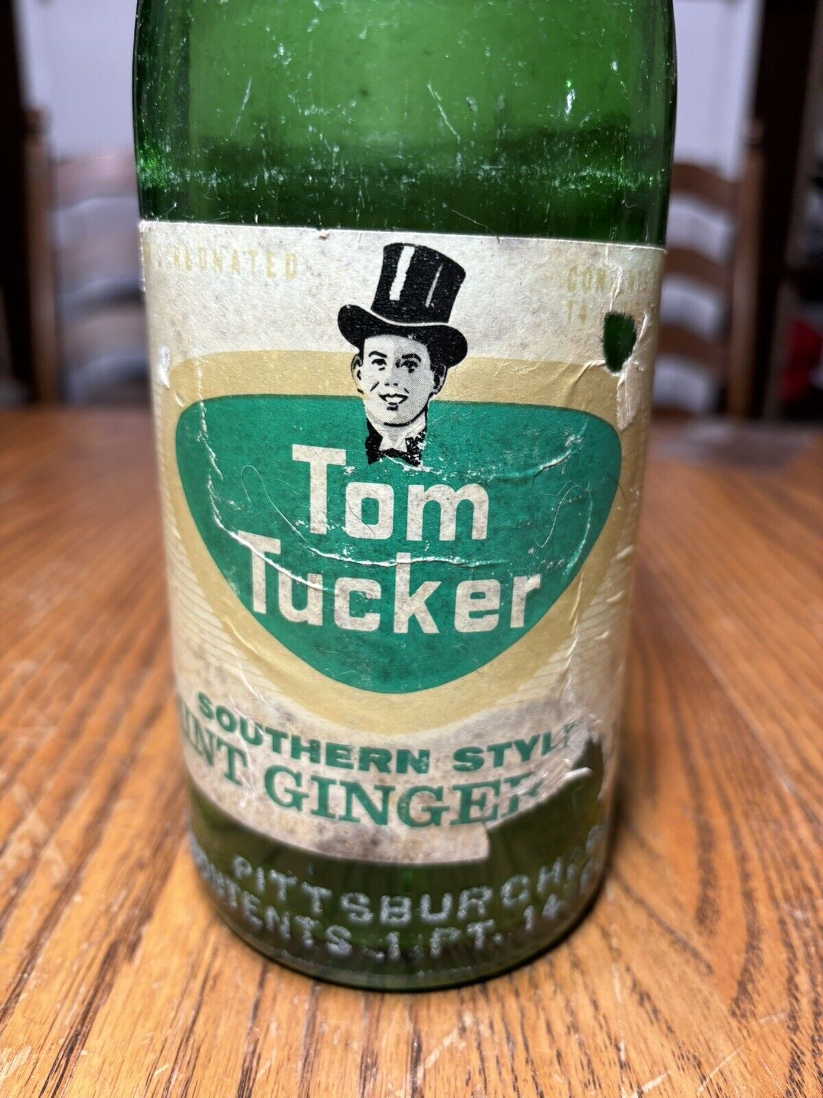 VTG Tom Tucker Paper Label Soda POP Ginger Ale Beverages Pittsburgh PA Embossed