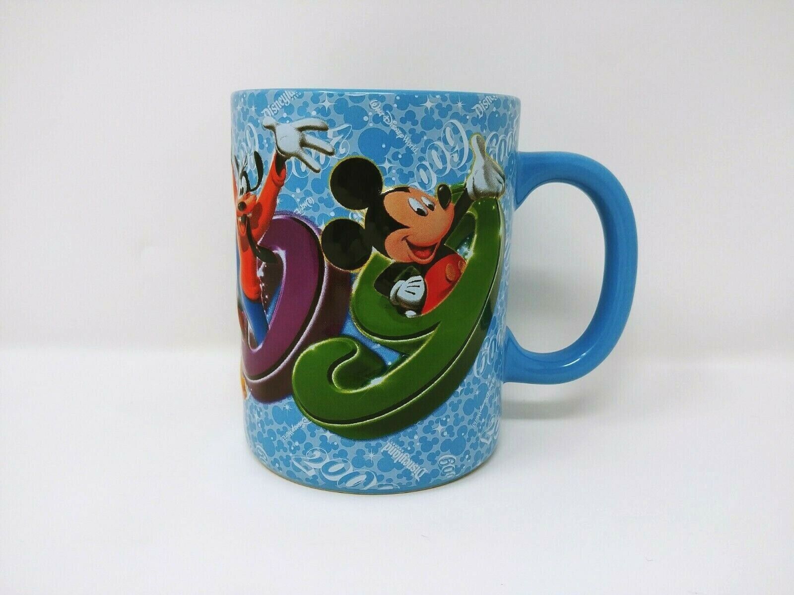 2009 DISNEY Pixar Large Embossed 3D Coffee Mug Cup Mickey Minnie Goofy Pluto