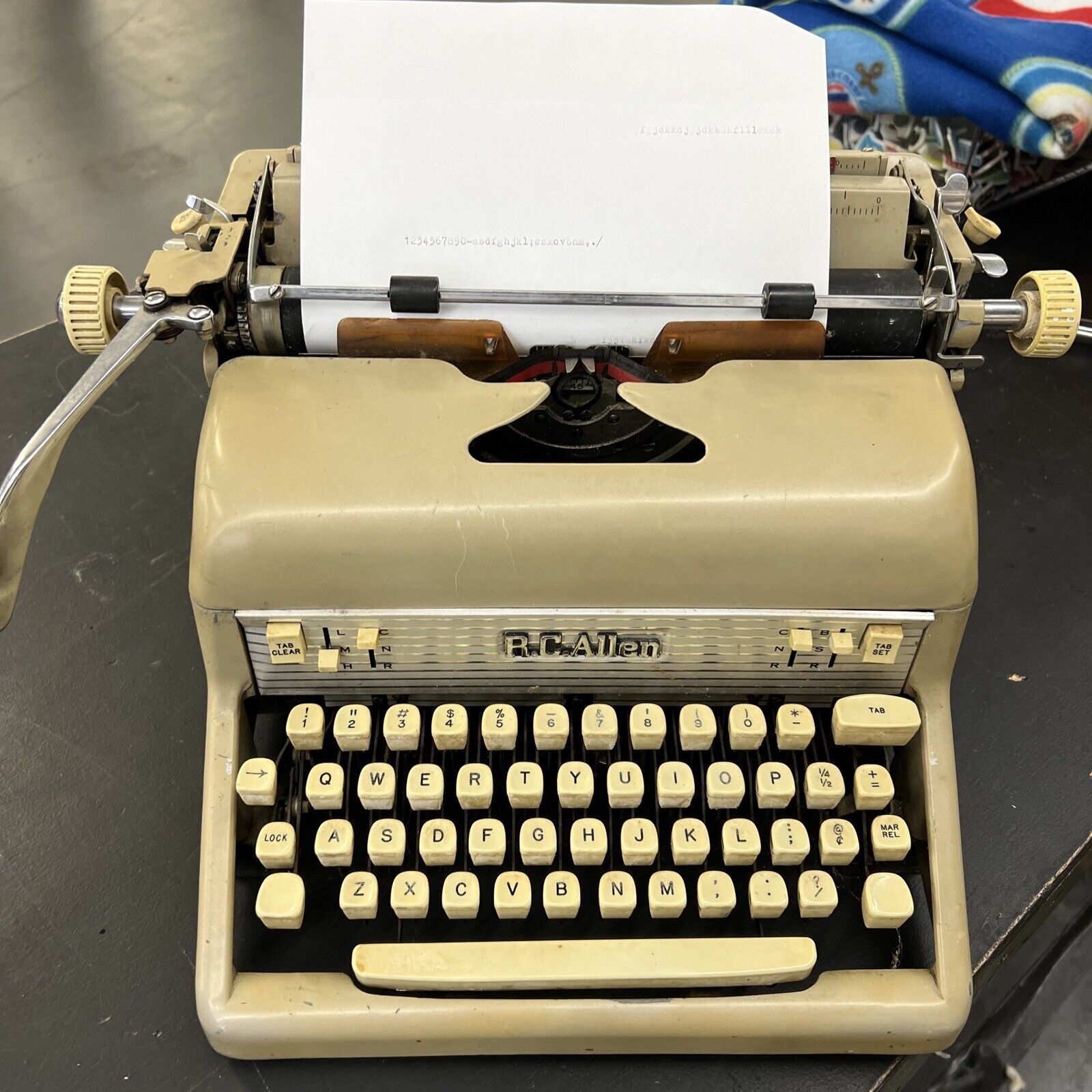 1960's R.C. Allen Typewriter - Keys work - Will need cleaning and service