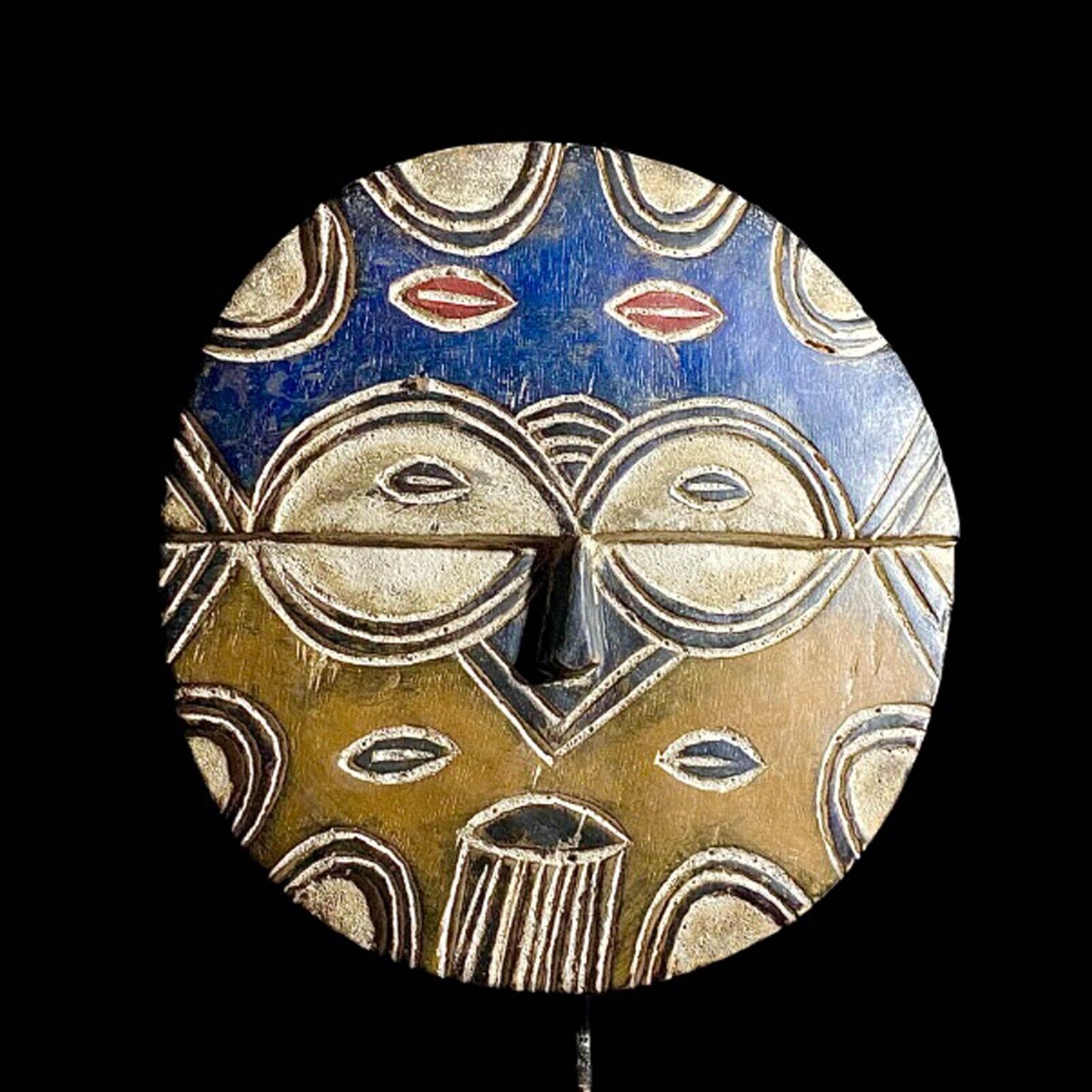 African Mask Antiques Teke Moon Shaped Masks Are Worn By The Kiduma 7410