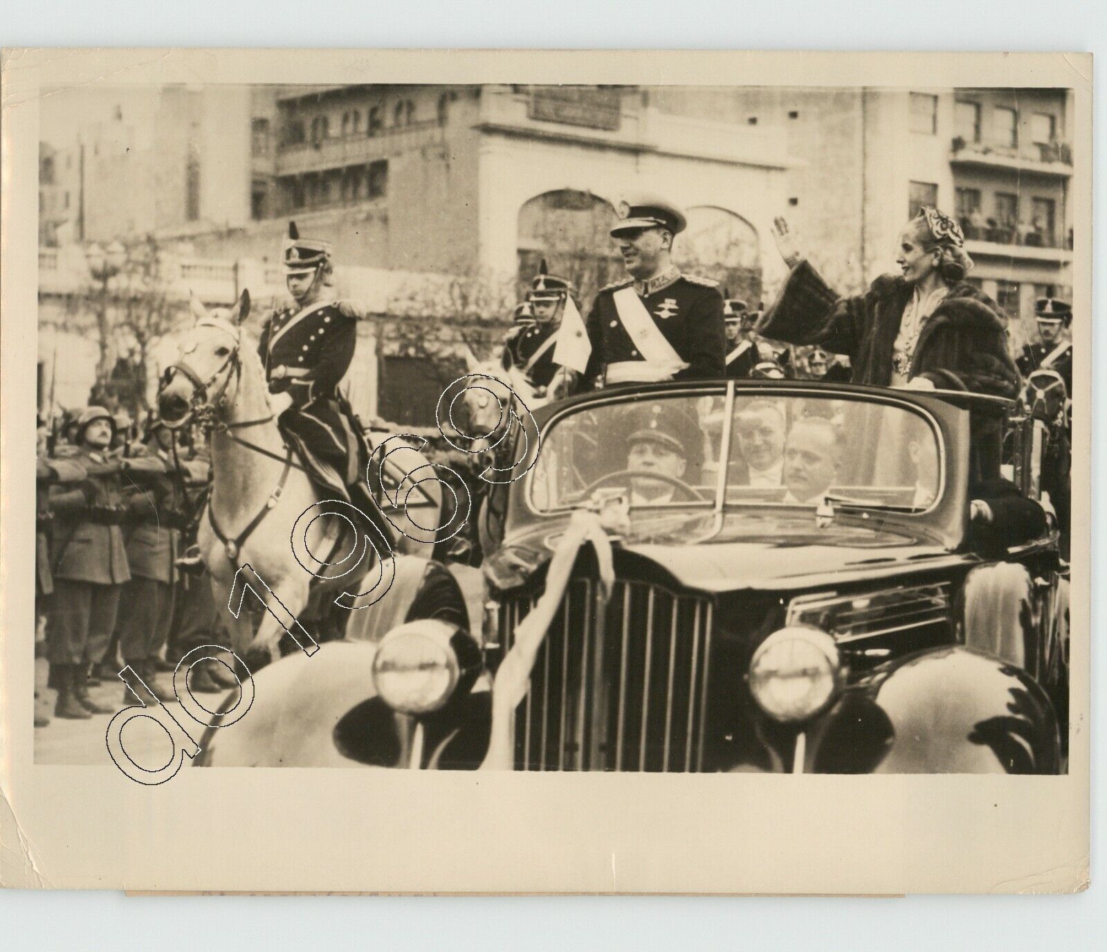 One of LAST PHOTOS of EVA PERON w JUAN PERON In BUENOS AIRES 1962 Press Photo