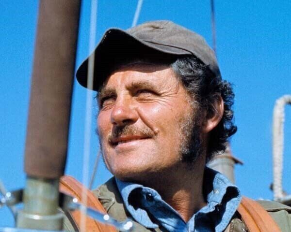 Robert Shaw as Quint strapped into his chair on Orca deck from Jaws 5x7 photo