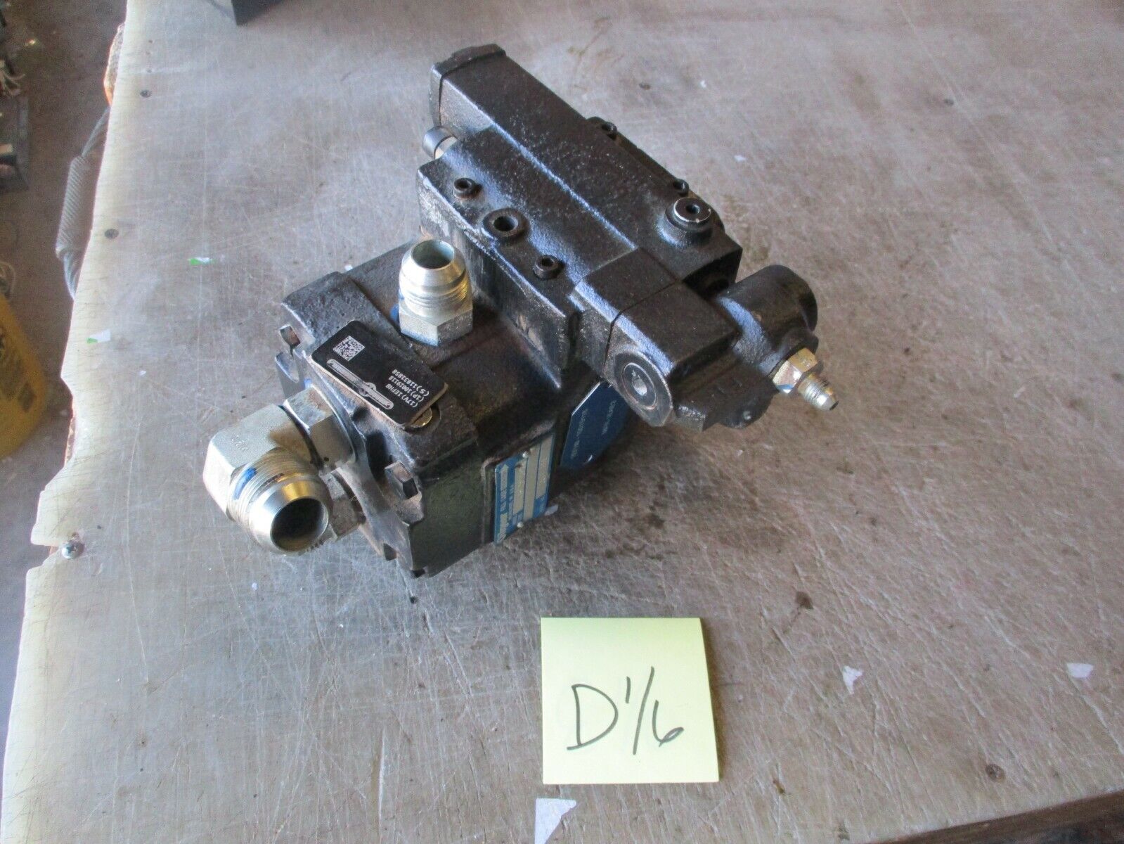Used Oil Gear Hydraulic Pump, PN VANAIR 267585, 1EFH8-10019118
