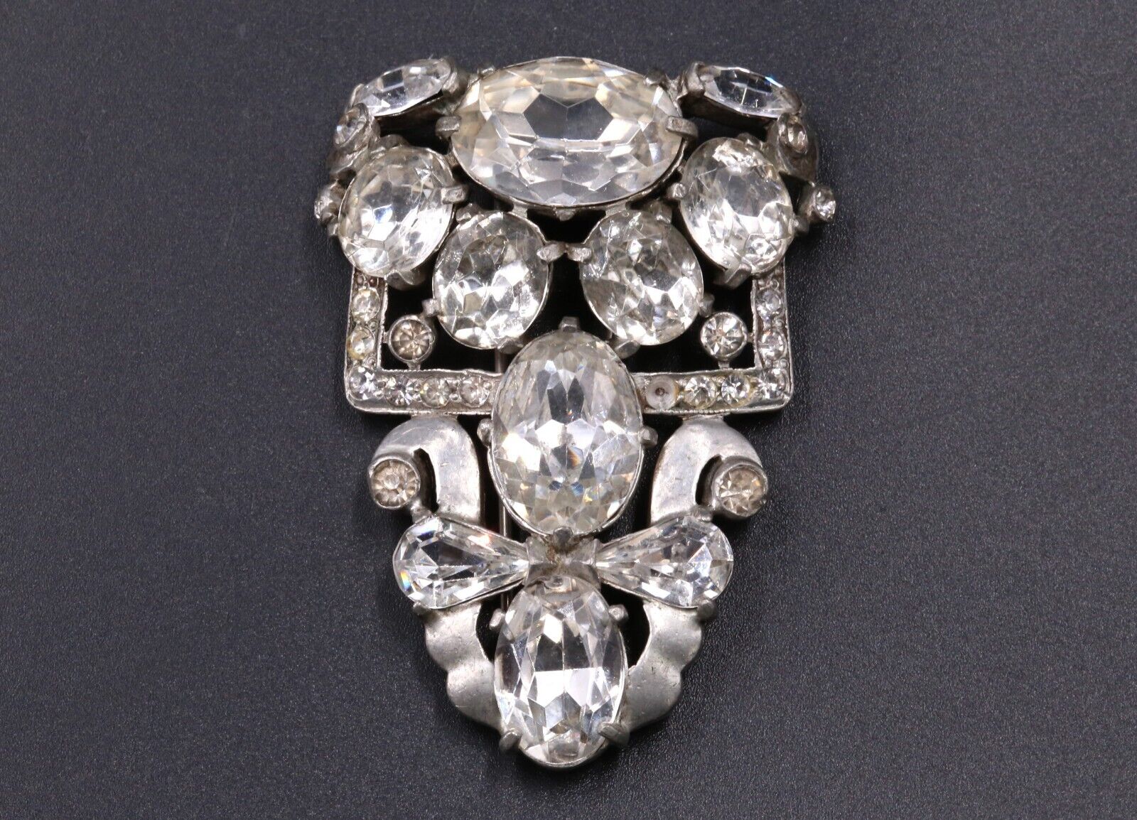 1940\'s Eisenberg Original Art Deco Faux Diamond Rhinestone Pin Fur Clip Brooch