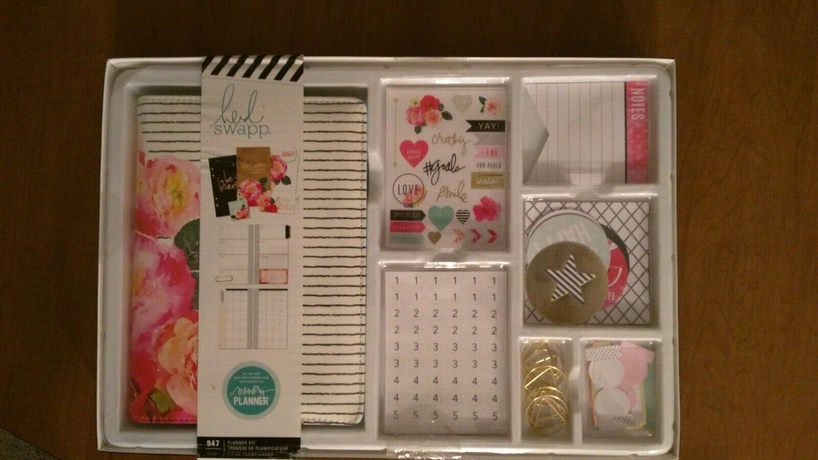 NEW still sealed Heidi Swapp 947 Piece Memory Planner Kit Gift Box