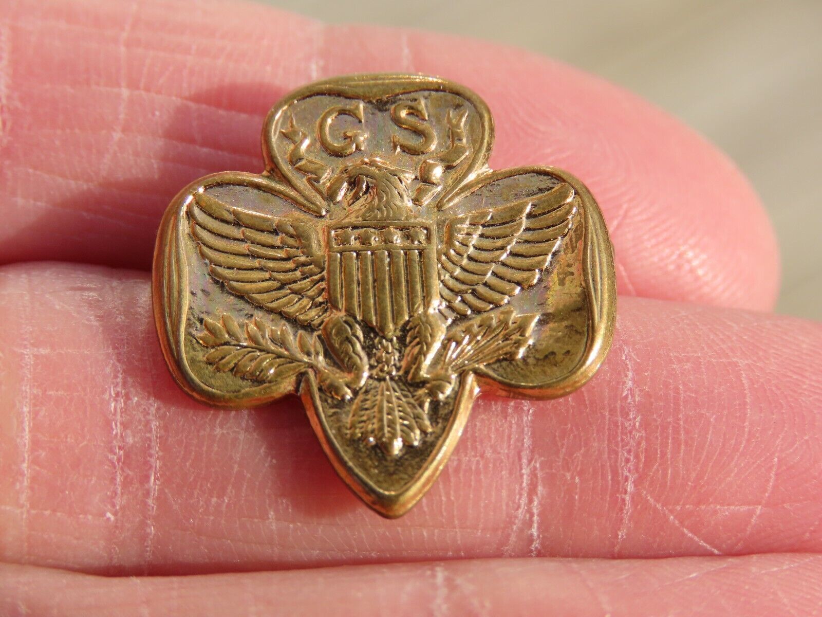 vintage GS Girl Scout Eagle Pin gold tone 4 stars 7 arrows lapel hat collar