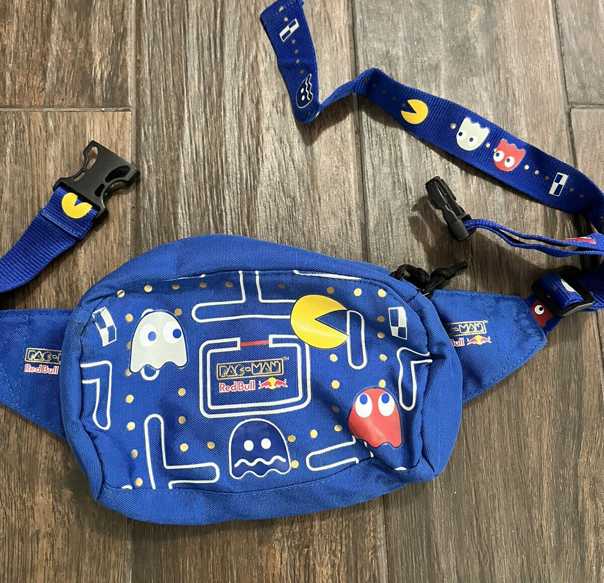 Pac Man Red Bull Collectible Fanny Pack Blue Perfect Condition Bag