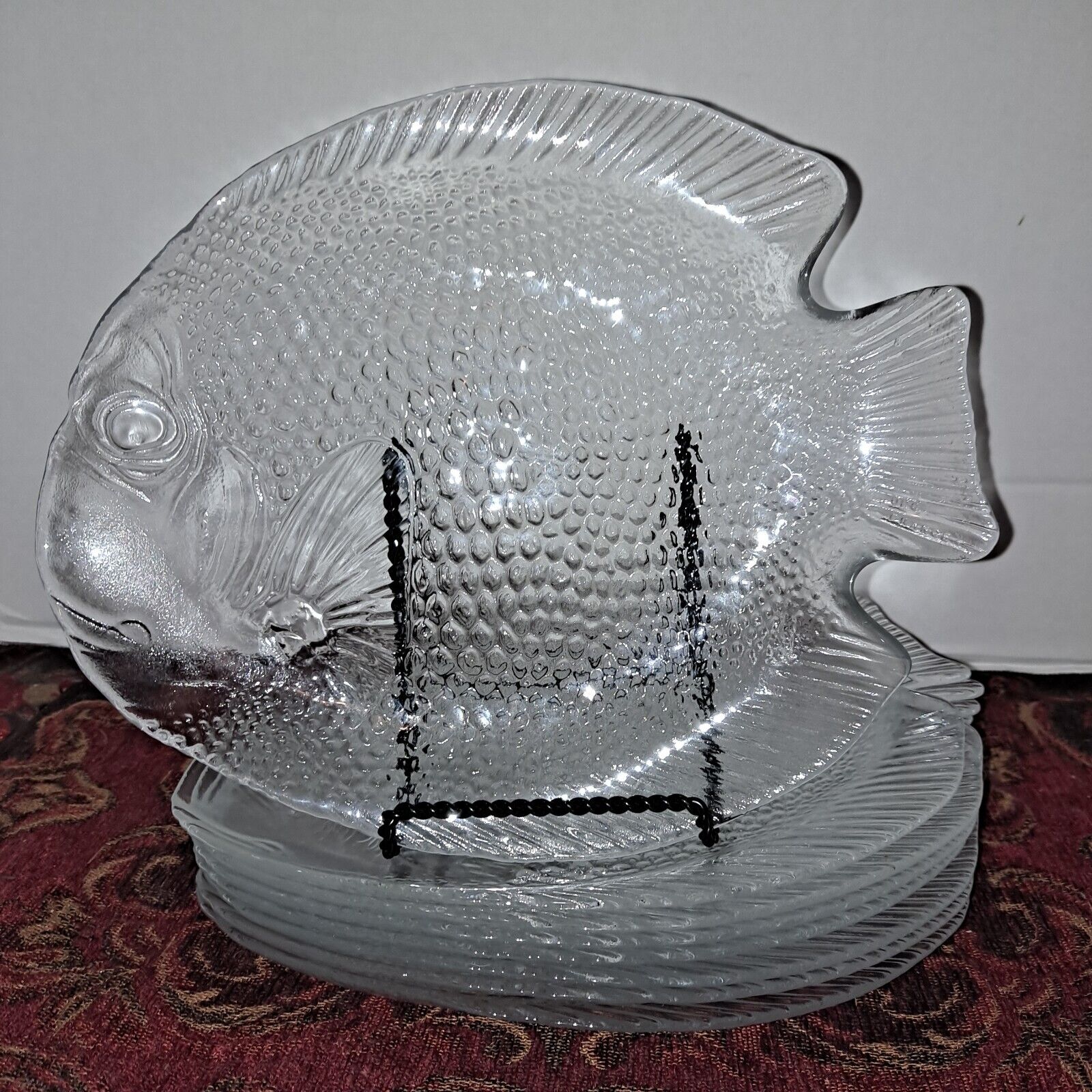 Lot of 8 Vintage Arcoroc France Large Clear Glass Fish Shaped Snack Plates 10\'\'